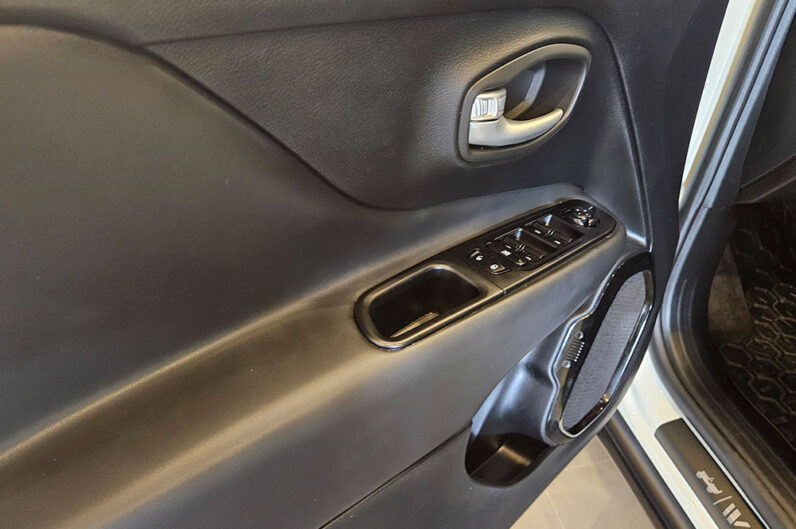 JEEP RENEGADE 1.3 T270 TURBO FLEX WILLYS 4X4 AT9 2025