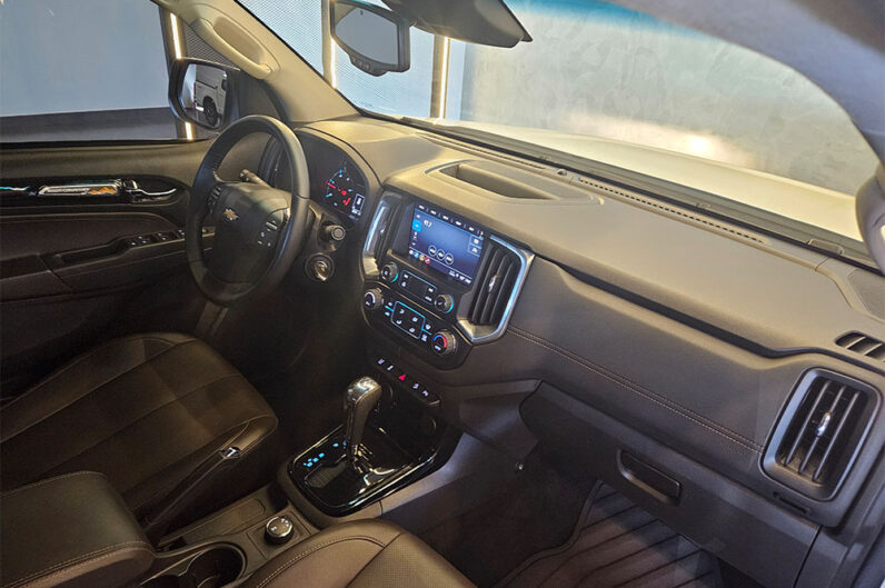CHEVROLET S10 2.8 16V TURBO DIESEL HIGH COUNTRY CD 4X4 AUTOMÁTICO 2024