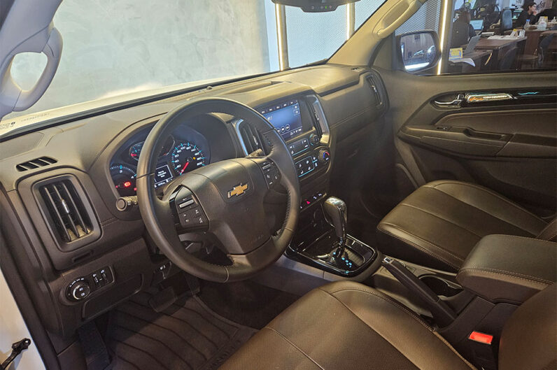CHEVROLET S10 2.8 16V TURBO DIESEL HIGH COUNTRY CD 4X4 AUTOMÁTICO 2024