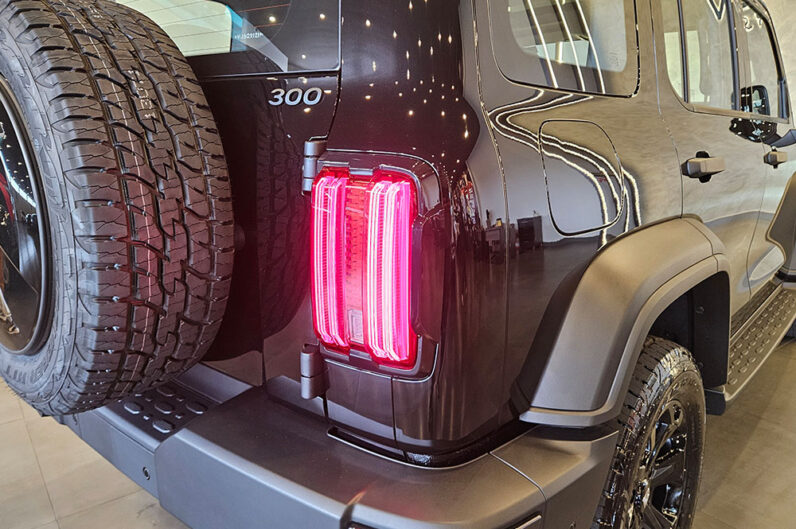 GWM TANK 300 2.0 HI4-T PHEV AUTOMÁTICO