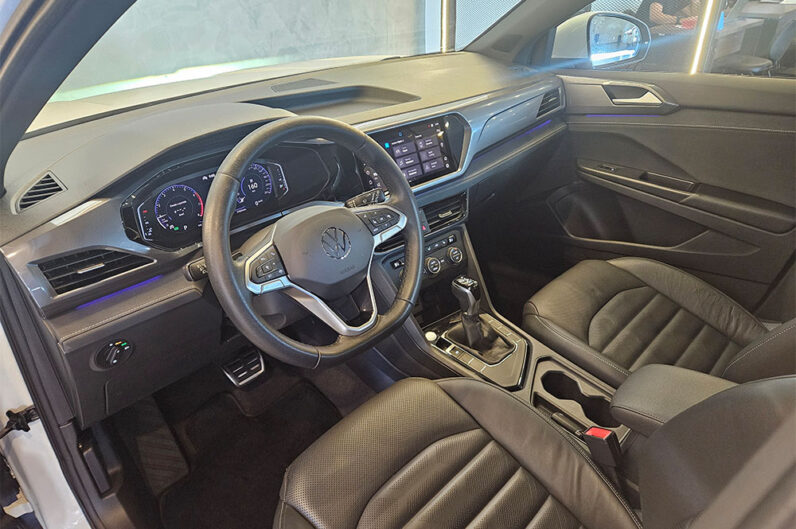 VOLKSWAGEN TAOS 1.4 250 TSI TOTAL FLEX HIGHLINE AUTOMÁTICO 2022