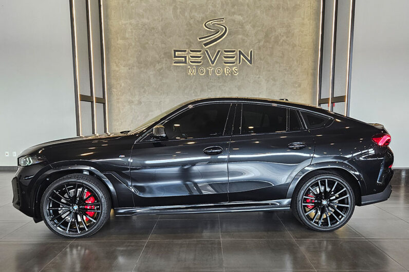 BMW X6 3.0 TWINPOWER GASOLINA XDRIVE40I M SPORT AUTOMÁTICO 2026