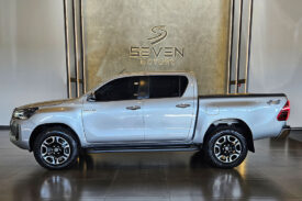 TOYOTA HILUX 2.8 D-4D TURBO DIESEL CD SRV 4X4 AUTOMÁTICO 2024