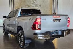 TOYOTA HILUX 2.8 D-4D TURBO DIESEL CD SRV 4X4 AUTOMÁTICO 2024