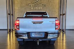 TOYOTA HILUX 2.8 D-4D TURBO DIESEL CD SRV 4X4 AUTOMÁTICO 2024