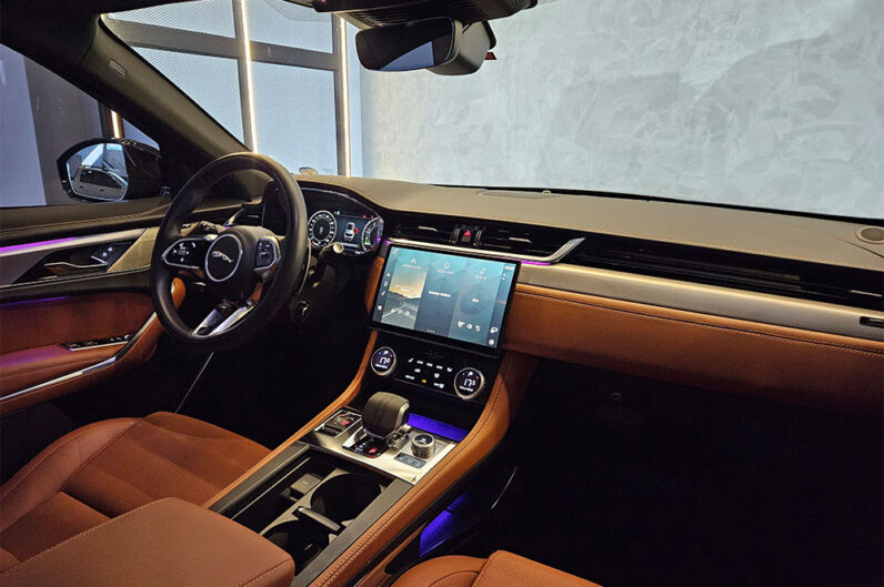JAGUAR F-PACE 2.0 P400E PHEV R-DYNAMIC SE AWD AUTOMÁTICO 2024
