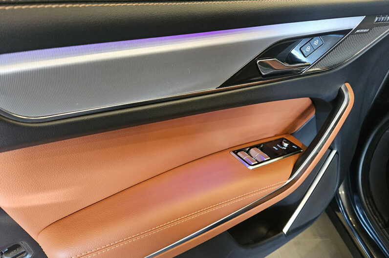 JAGUAR F-PACE 2.0 P400E PHEV R-DYNAMIC SE AWD AUTOMÁTICO 2024