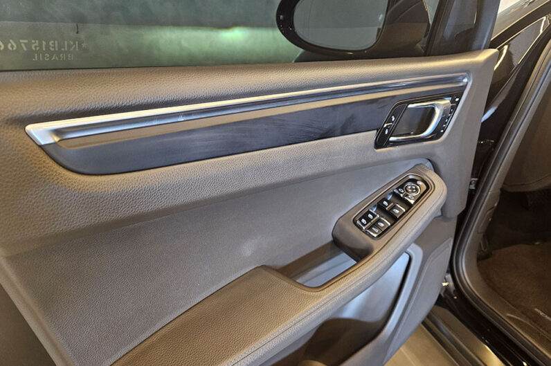 PORSCHE MACAN 2.0 16V GASOLINA 4P AUTOMÁTICO 2019