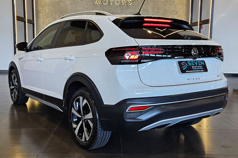 VOLKSWAGEN NIVUS 1.0 200 TSI TOTAL FLEX HIGHLINE AUTOMÁTICO 2022