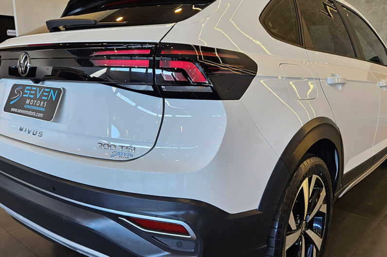 VOLKSWAGEN NIVUS 1.0 200 TSI TOTAL FLEX HIGHLINE AUTOMÁTICO 2022