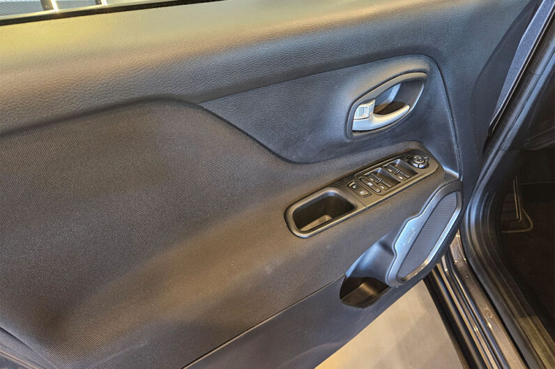 JEEP RENEGADE 1.3 T270 TURBO FLEX SPORT AT6 2023