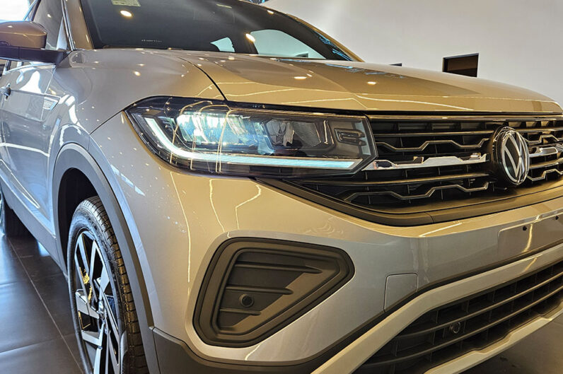 VOLKSWAGEN T-CROSS 1.0 200 TSI TOTAL FLEX COMFORTLINE AUTOMÁTICO 2026