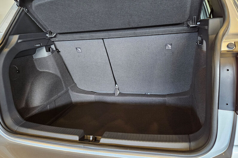 VOLKSWAGEN T-CROSS 1.0 200 TSI TOTAL FLEX COMFORTLINE AUTOMÁTICO 2026