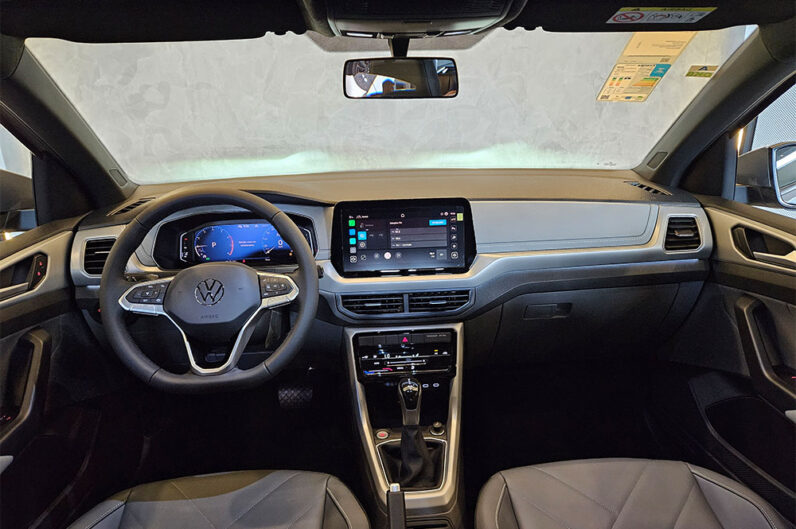 VOLKSWAGEN T-CROSS 1.0 200 TSI TOTAL FLEX COMFORTLINE AUTOMÁTICO 2026