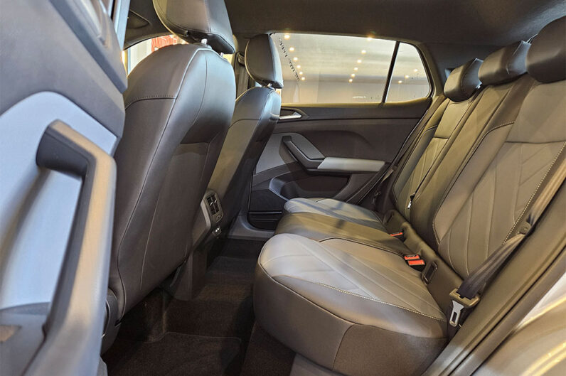 VOLKSWAGEN T-CROSS 1.0 200 TSI TOTAL FLEX COMFORTLINE AUTOMÁTICO 2026