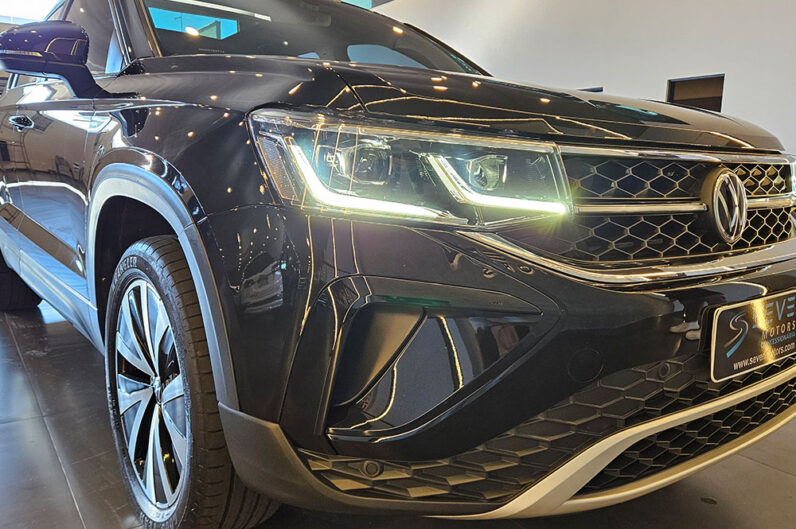VOLKSWAGEN TAOS 1.4 250 TSI TOTAL FLEX HIGHLINE AUTOMÁTICO 2022