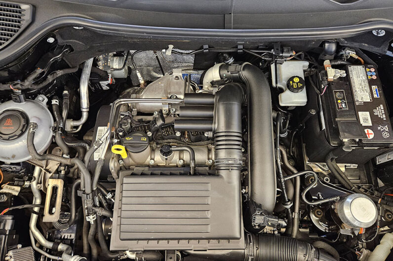 VOLKSWAGEN TAOS 1.4 250 TSI TOTAL FLEX HIGHLINE AUTOMÁTICO 2022