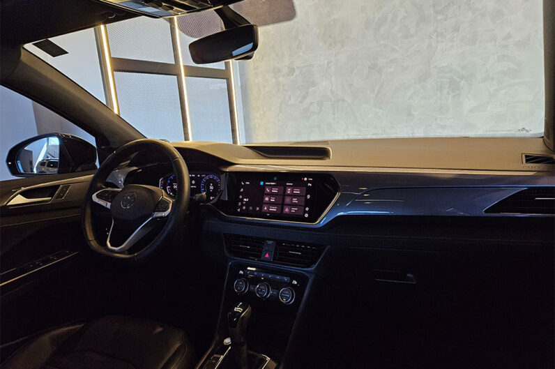VOLKSWAGEN TAOS 1.4 250 TSI TOTAL FLEX HIGHLINE AUTOMÁTICO 2022