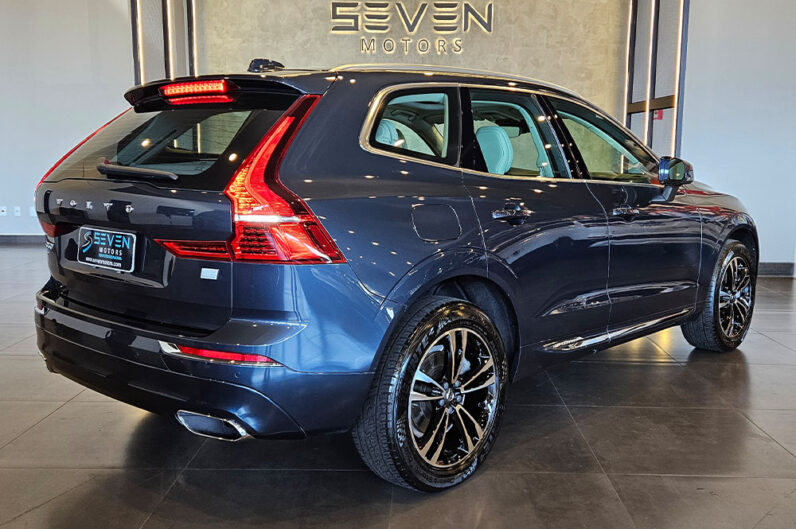 VOLVO XC60 2.0 T8 HYBRID MOMENTUM AWD GEARTRONIC 2021