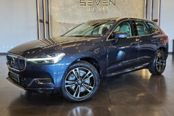 VOLVO XC60 2.0 T8 HYBRID MOMENTUM AWD GEARTRONIC 2021