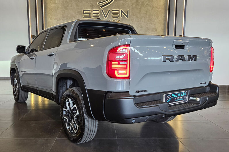 RAM RAMPAGE 2.0 TURBO DIESEL REBEL 4X4 AUTOMÁTICO 2024