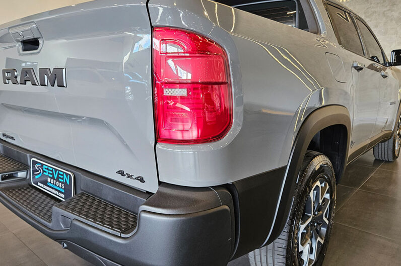 RAM RAMPAGE 2.0 TURBO DIESEL REBEL 4X4 AUTOMÁTICO 2024