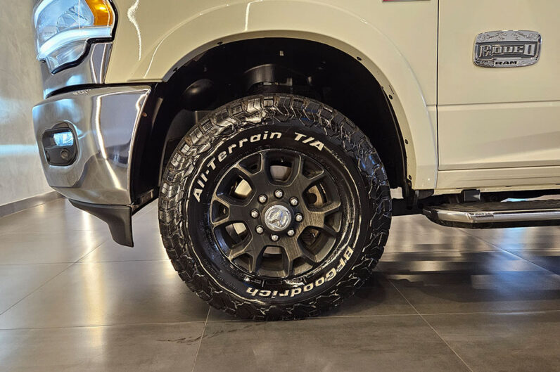RAM 2500 6.7 I6 TURBO DIESEL RODEO CD 4X4 AUTOMÁTICO 2021