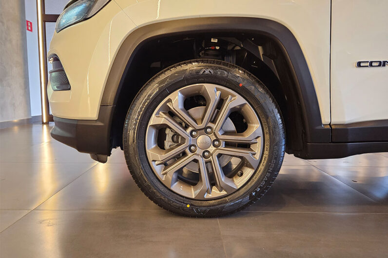 JEEP COMPASS 1.3 T270 TURBO FLEX LONGITUDE AT6 2023