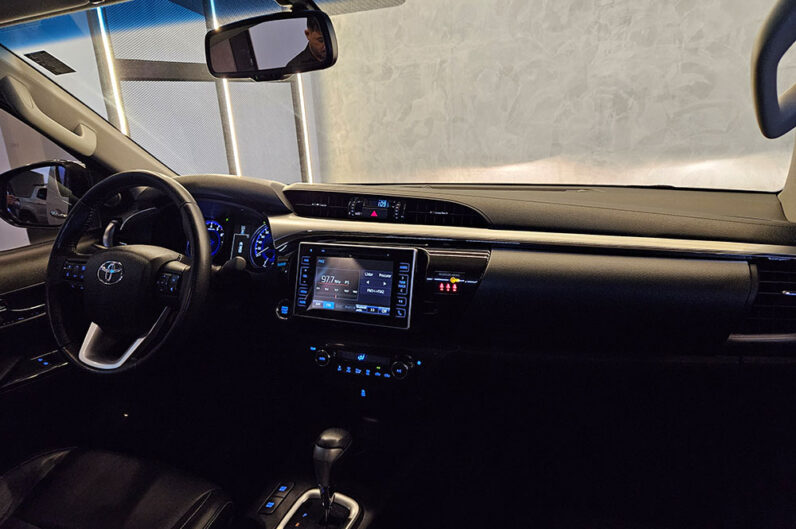 TOYOTA HILUX 2.7 SRV 4X4 CD 16V FLEX 4P AUTOMÁTICO 2019