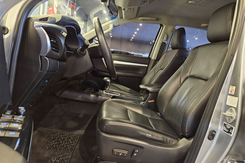 TOYOTA HILUX 2.7 SRV 4X4 CD 16V FLEX 4P AUTOMÁTICO 2019