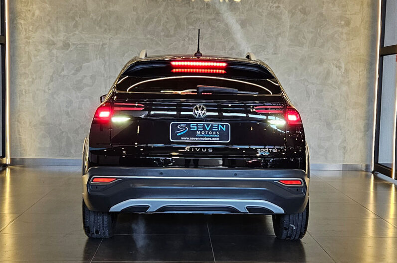 VOLKSWAGEN NIVUS 1.0 200 TSI TOTAL FLEX HIGHLINE AUTOMÁTICO 2024