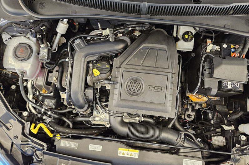 VOLKSWAGEN NIVUS 1.0 200 TSI TOTAL FLEX HIGHLINE AUTOMÁTICO 2024