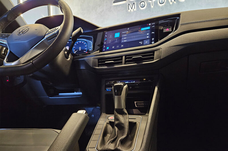 VOLKSWAGEN NIVUS 1.0 200 TSI TOTAL FLEX HIGHLINE AUTOMÁTICO 2024