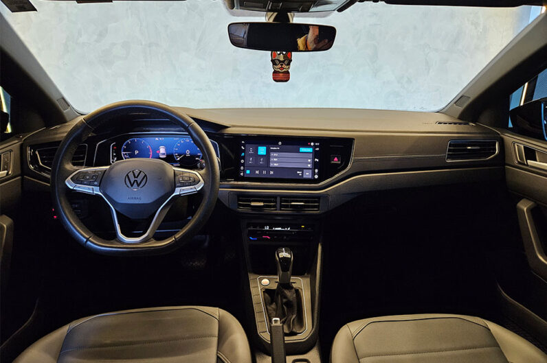 VOLKSWAGEN NIVUS 1.0 200 TSI TOTAL FLEX HIGHLINE AUTOMÁTICO 2024