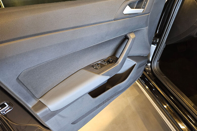 VOLKSWAGEN NIVUS 1.0 200 TSI TOTAL FLEX HIGHLINE AUTOMÁTICO 2024
