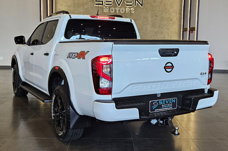 NISSAN FRONTIER 2.3 16V TURBO DIESEL PRO4X CD 4X4 AUTOMÁTICO 2023