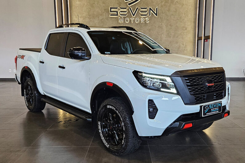 NISSAN FRONTIER 2.3 16V TURBO DIESEL PRO4X CD 4X4 AUTOMÁTICO 2023