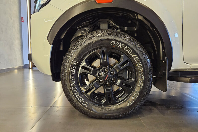 NISSAN FRONTIER 2.3 16V TURBO DIESEL PRO4X CD 4X4 AUTOMÁTICO 2023