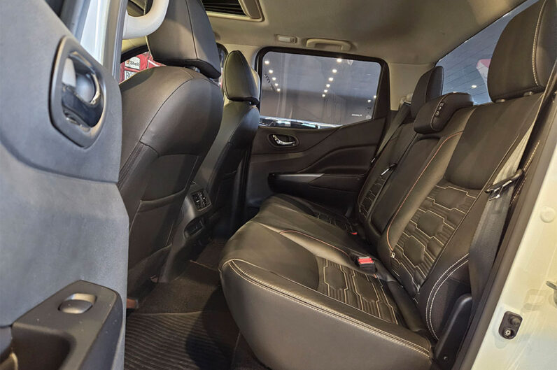 NISSAN FRONTIER 2.3 16V TURBO DIESEL PRO4X CD 4X4 AUTOMÁTICO 2023
