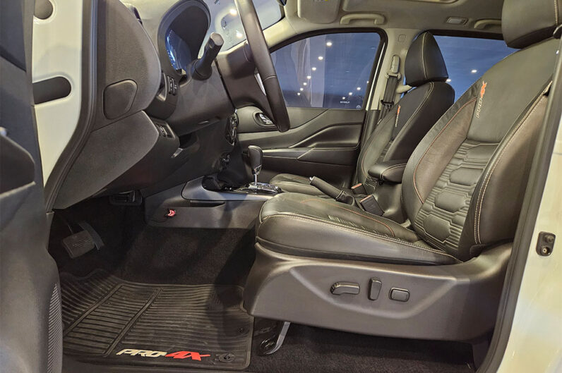 NISSAN FRONTIER 2.3 16V TURBO DIESEL PRO4X CD 4X4 AUTOMÁTICO 2023