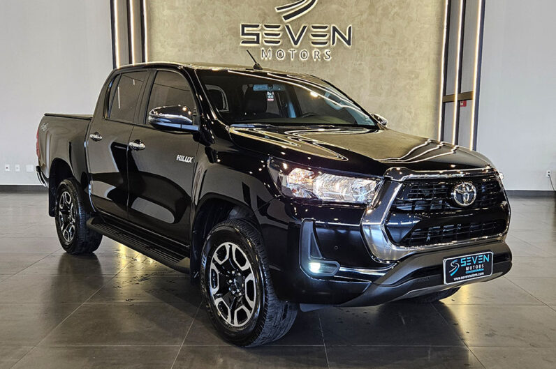 TOYOTA HILUX 2.8 D-4D TURBO DIESEL CD SRV 4X4 AUTOMÁTICO 2022