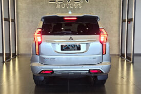 MITSUBISHI PAJERO SPORT 2.4 16V MIVEC TURBO DIESEL LEGEND AWD AUTOMÁTICO 2024