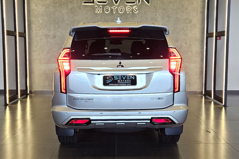 MITSUBISHI PAJERO SPORT 2.4 16V MIVEC TURBO DIESEL LEGEND AWD AUTOMÁTICO 2024