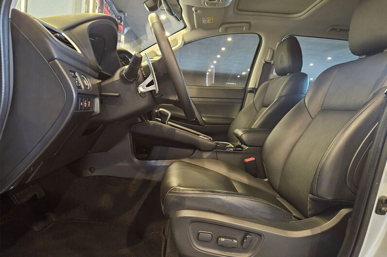 MITSUBISHI PAJERO SPORT 2.4 16V MIVEC TURBO DIESEL LEGEND AWD AUTOMÁTICO 2024