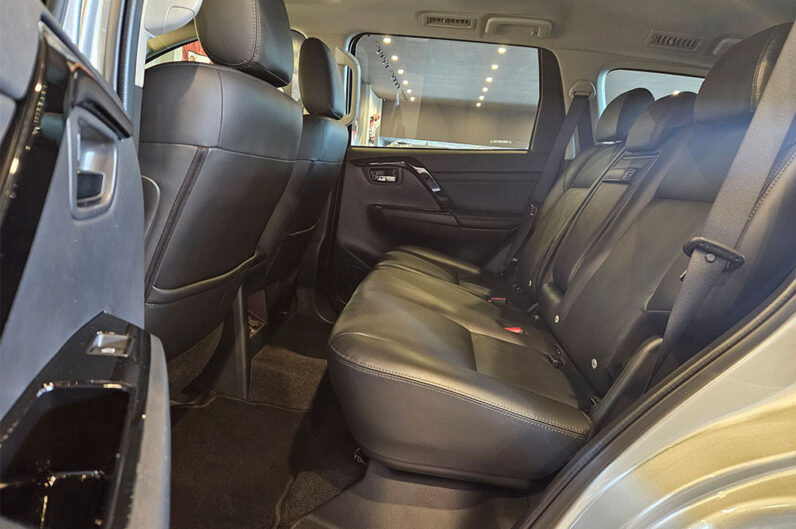MITSUBISHI PAJERO SPORT 2.4 16V MIVEC TURBO DIESEL LEGEND AWD AUTOMÁTICO 2024