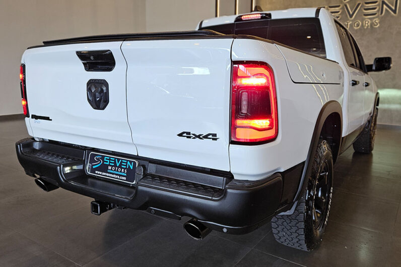 RAM 1500 5.7 V8 GASOLINA REBEL CD 4X4 AUTOMÁTICO 2023