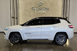 JEEP COMPASS 2.0 HURACAN 4 TURBO GASOLINA OVERLAND AT9 2025