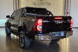 TOYOTA HILUX 2.8 D-4D TURBO DIESEL CD SRX 4X4 AUTOMÁTICO 2024