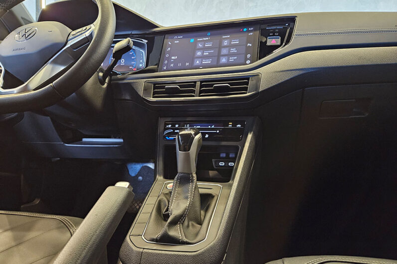 VOLKSWAGEN VIRTUS 1.4 250 TSI EXCLUSIVE AUTOMÁTICO 2024