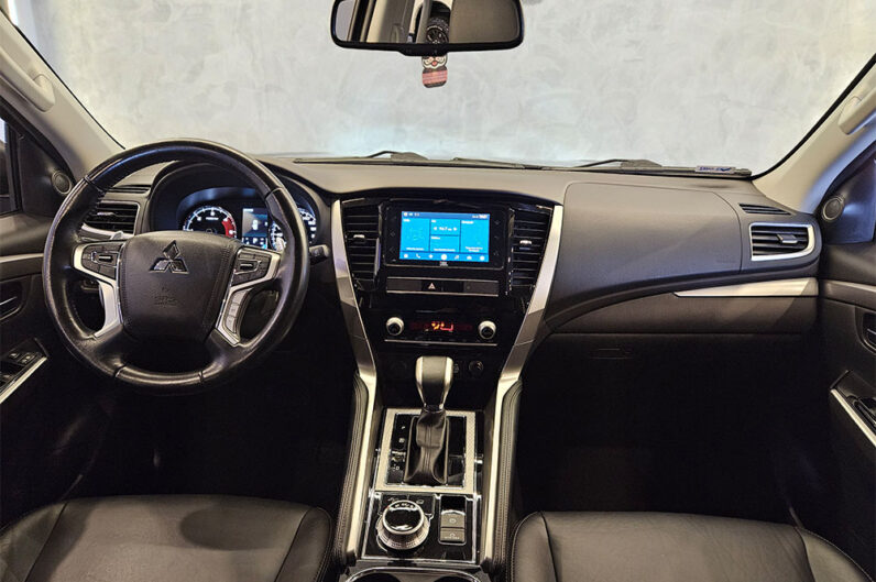 MITSUBISHI PAJERO SPORT 2.4 16V MIVEC TURBO DIESEL HPE AWD AUTOMÁTICO 2021
